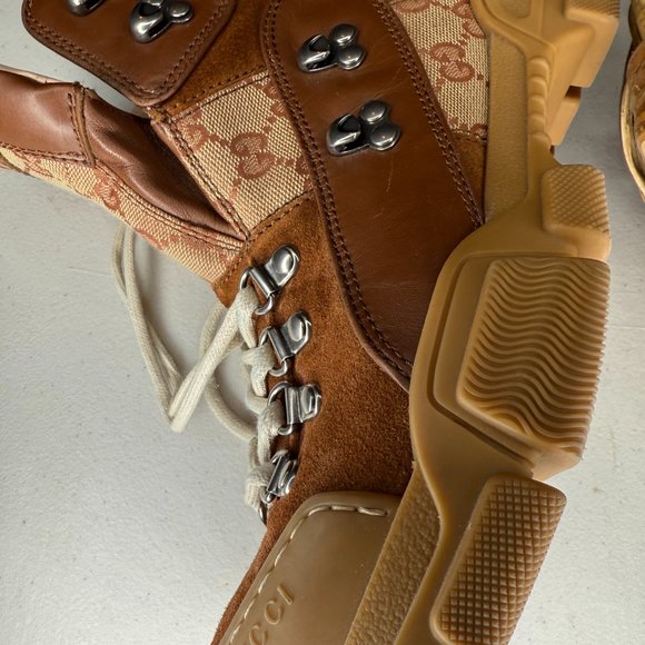 GUCCI Flashtrek Men\'s Brown Suede Leather Lace Up Hiking Boots Great Condition main image 5